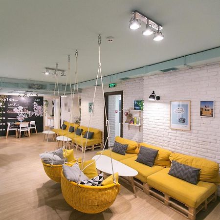 Dream Hostel Lviv Bagian luar foto