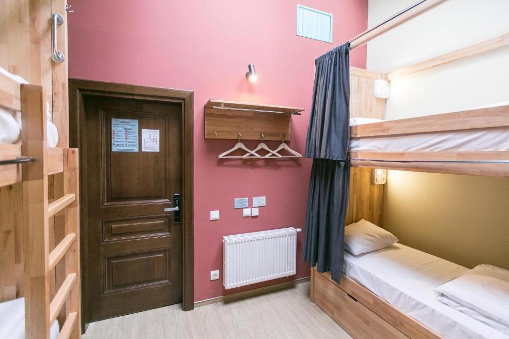 Dream Hostel Lviv Bagian luar foto