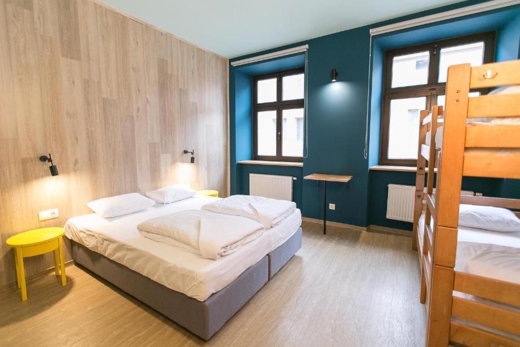 Dream Hostel Lviv Bagian luar foto