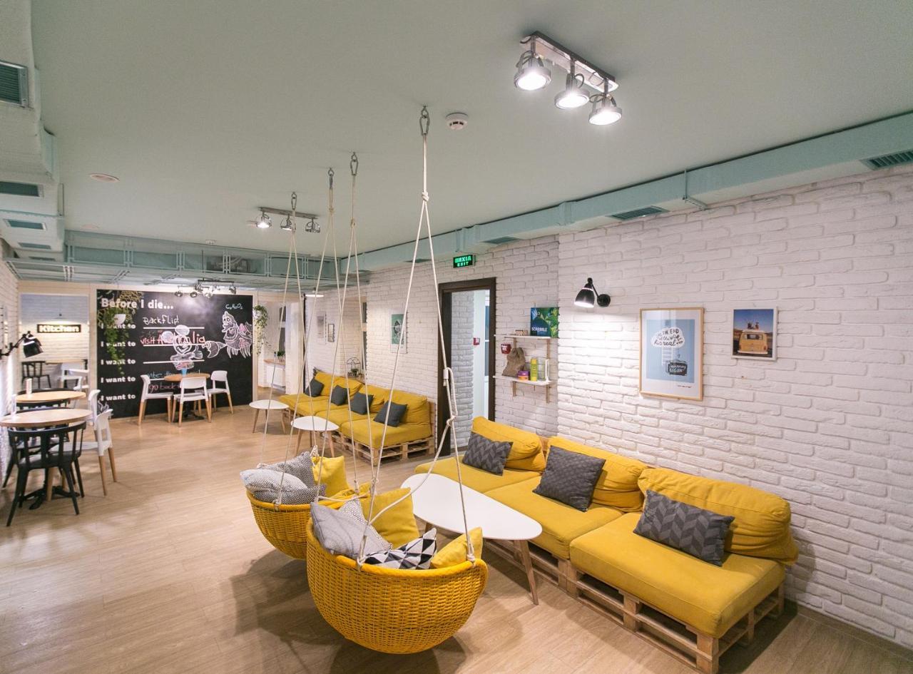 Dream Hostel Lviv Bagian luar foto