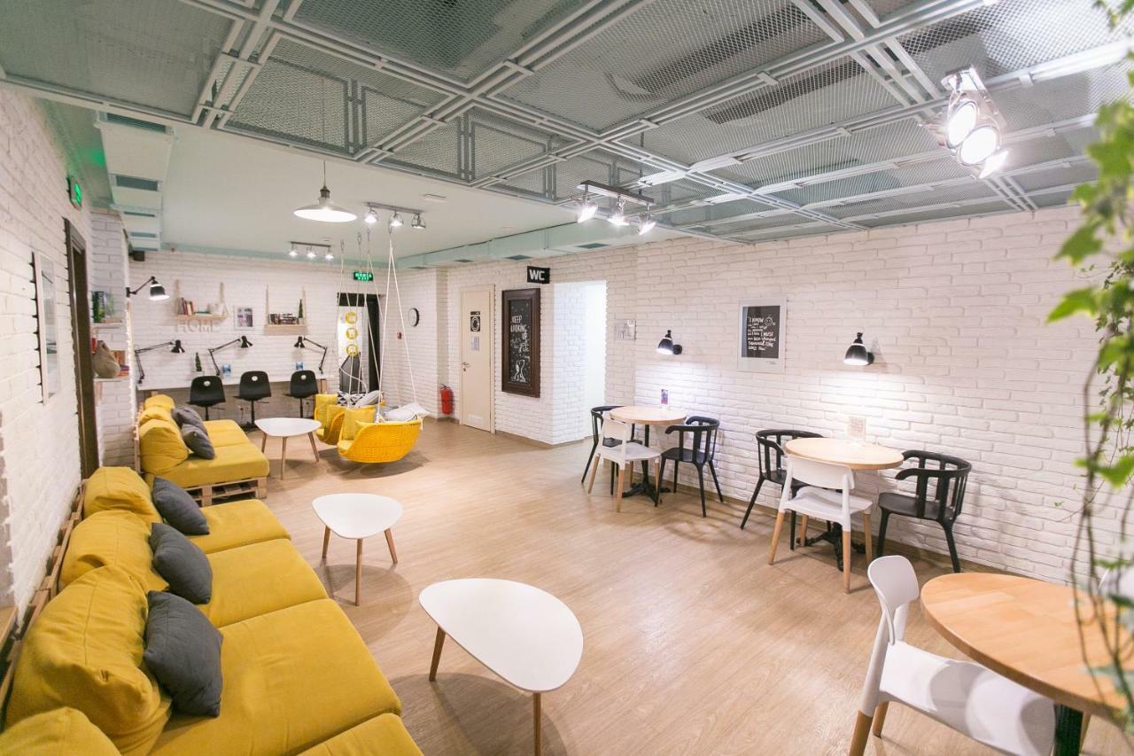 Dream Hostel Lviv Bagian luar foto
